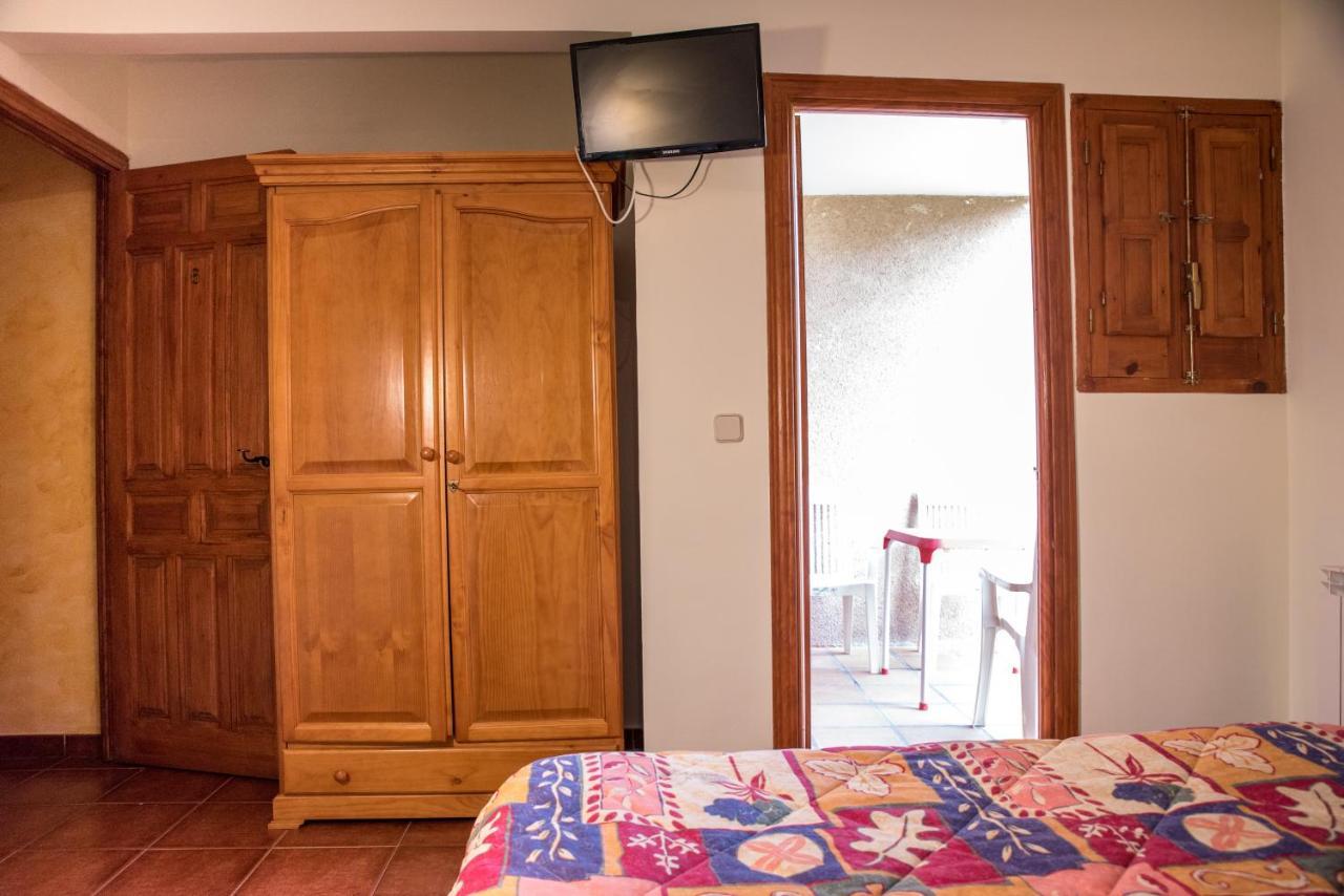 Poveda de la Sierra Hospedaje Rural Casa Parri מראה חיצוני תמונה