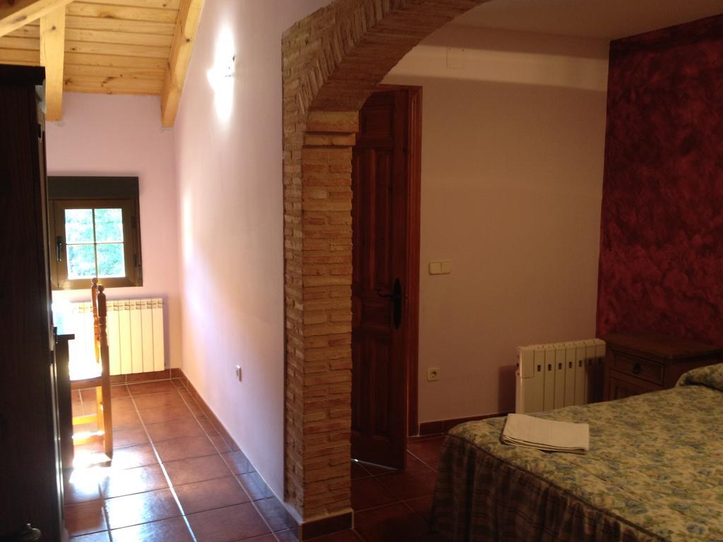 Poveda de la Sierra Hospedaje Rural Casa Parri חדר תמונה