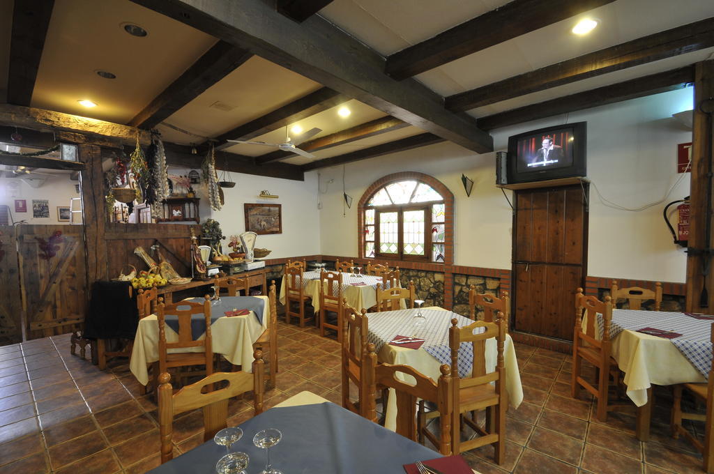 Poveda de la Sierra Hospedaje Rural Casa Parri מראה חיצוני תמונה