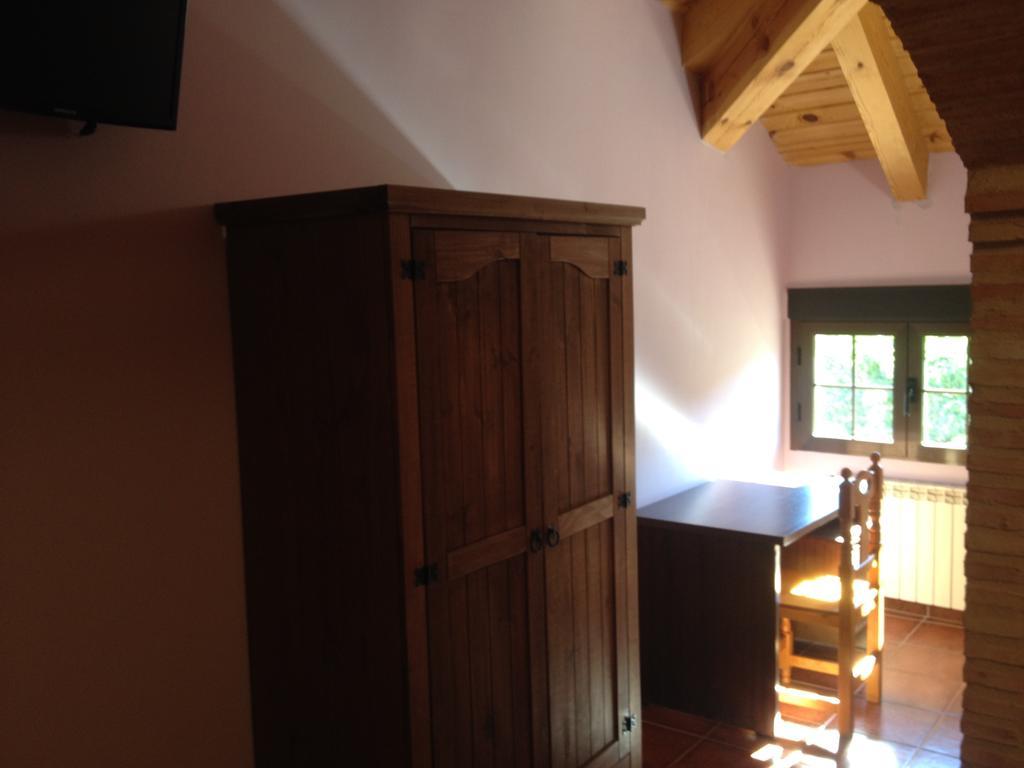 Poveda de la Sierra Hospedaje Rural Casa Parri חדר תמונה